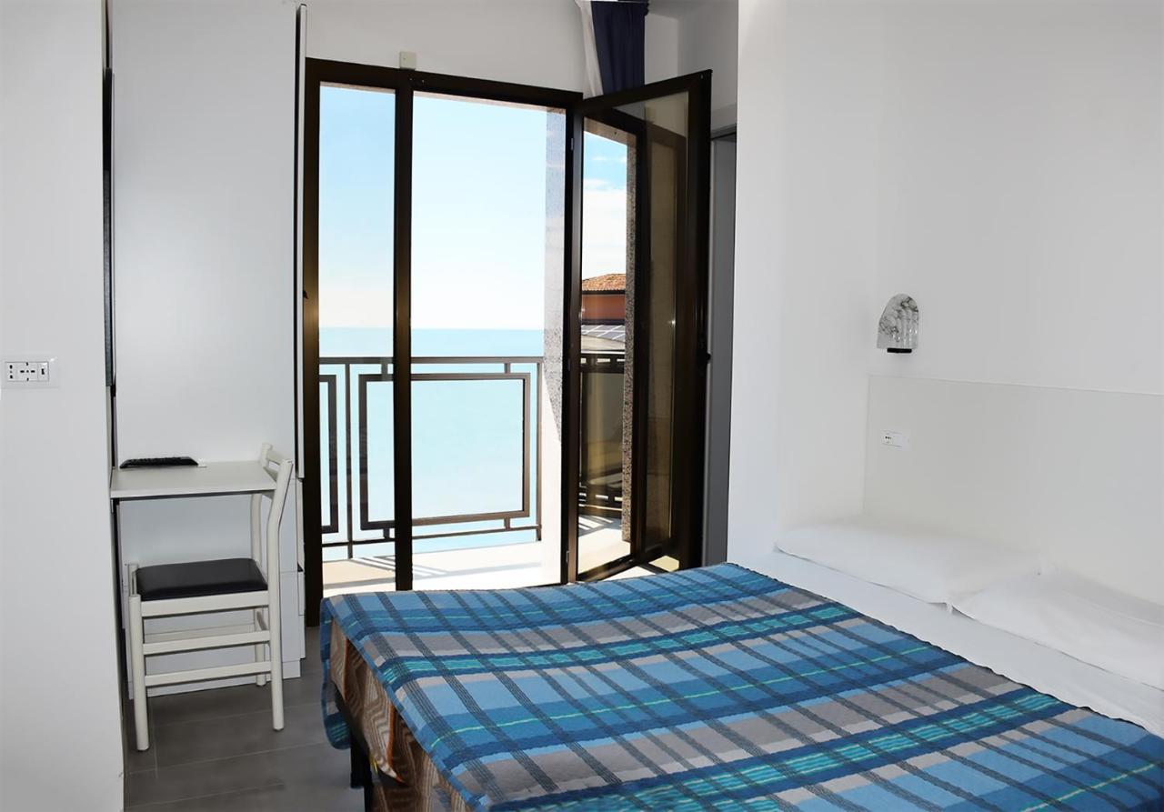 Hotel Ondina 利多迪迪耶索洛 外观 照片