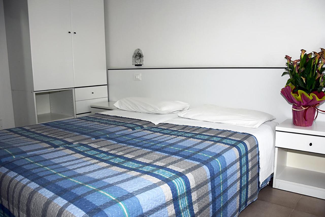 Hotel Ondina 利多迪迪耶索洛 外观 照片