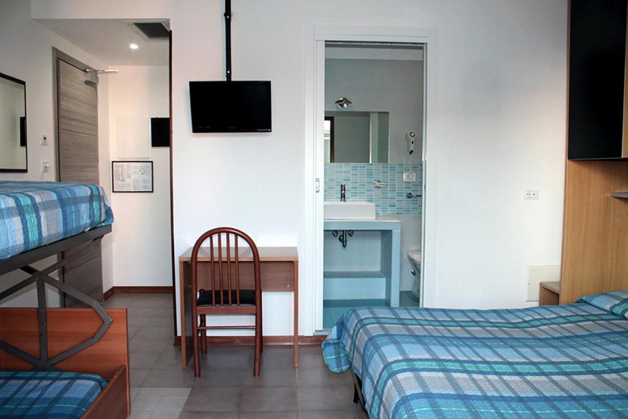 Hotel Ondina 利多迪迪耶索洛 外观 照片